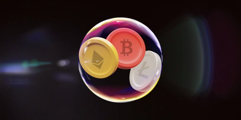 Krugman directly connects the cryptocurrency bubble to the earlier U.S. housing market bubble that saw disastrous consequences.
