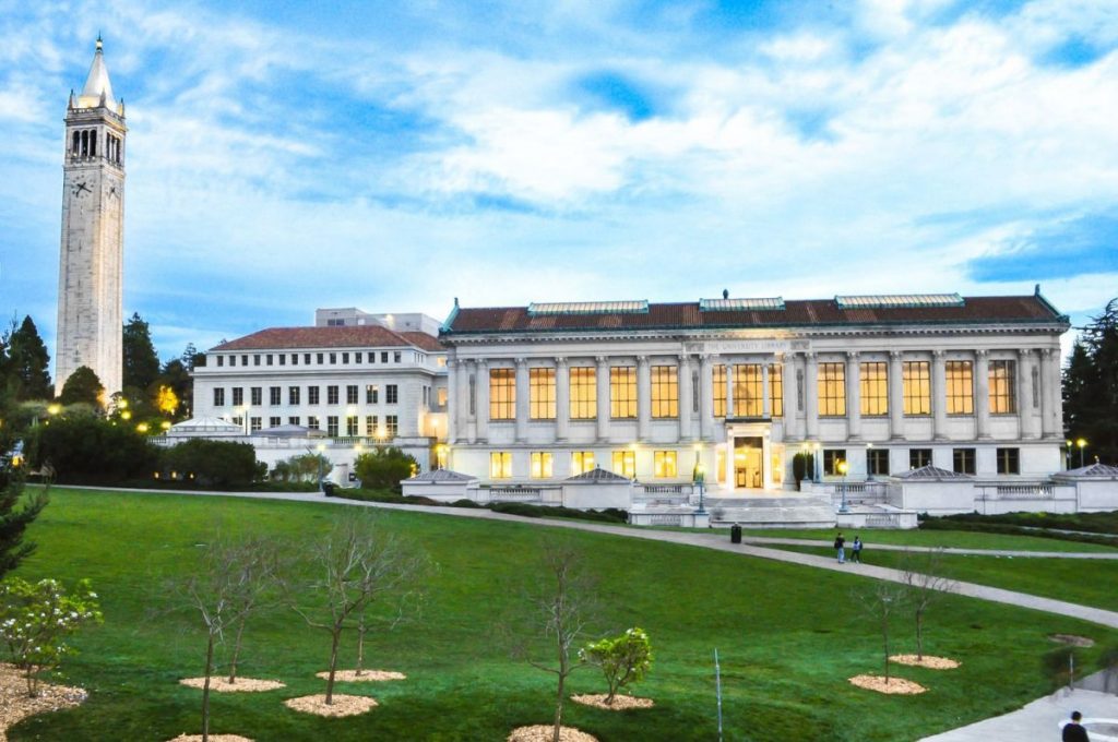 Leading Institution for Metaverse and Web3: University of Tokyo