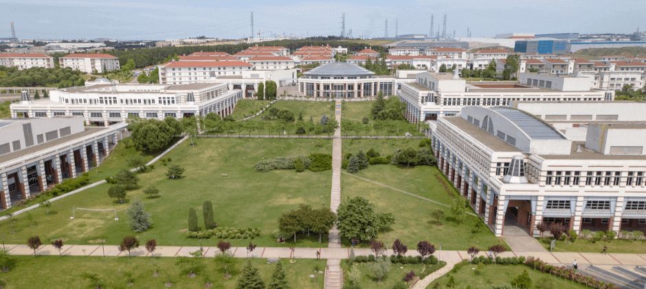 Leading Institution for Metaverse and Web3: University of Cincinnati