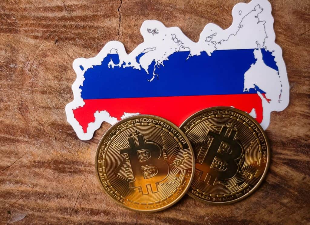 The colors of the Russian flag along with the Bitcoin symbol represent a unique blend of national and cryptocurrency identity.