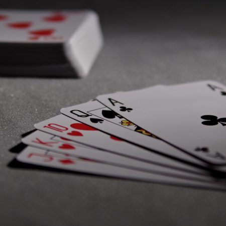 Decentraland DAO grants $1 million to Decentral Games